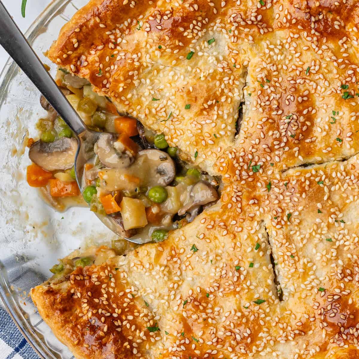 Easy Vegetable Pot Pie: Quick Canned Ingredient Recipe